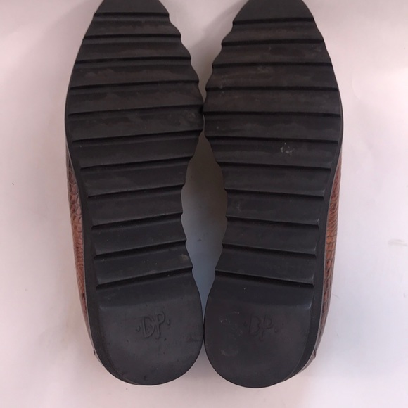 Donald J. Pliner leather loafers, size 6, EUC - Picture 7 of 10